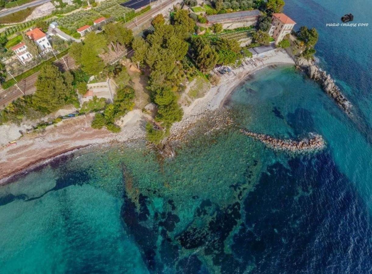 Appartamento Luigi Ventimiglia Exteriör bild